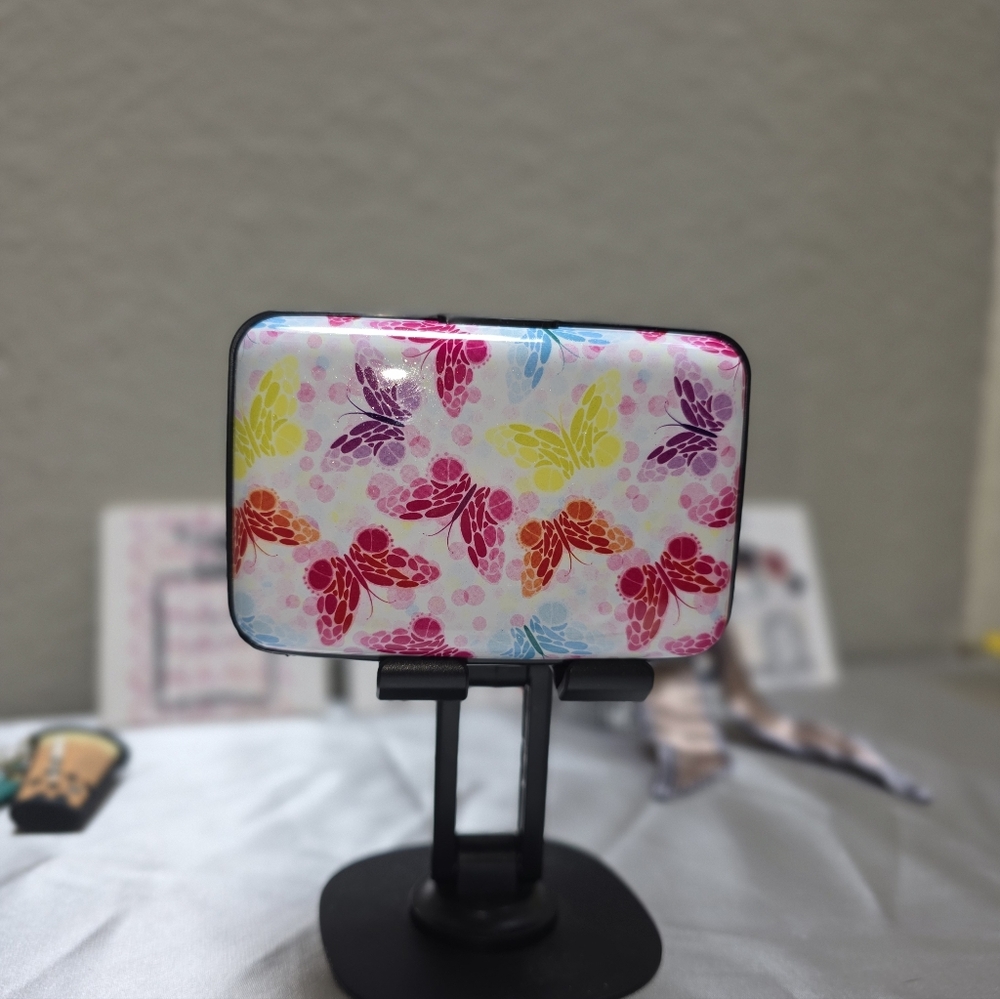 Colorful Butterfly Patterned Case - Picture 5 of 5